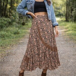 Boho Fairy Floral Midi Skirt 🤎 Cottagecore Lace Detail | S
